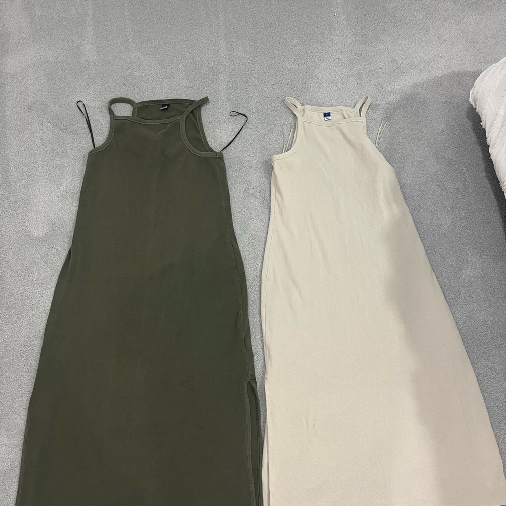 Old Navy Green and Cream Ribbed Halter Midi Dress